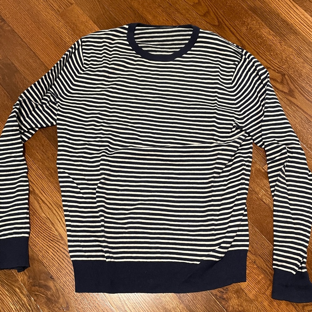 Medium J Crew Striped Navy and White Sweater